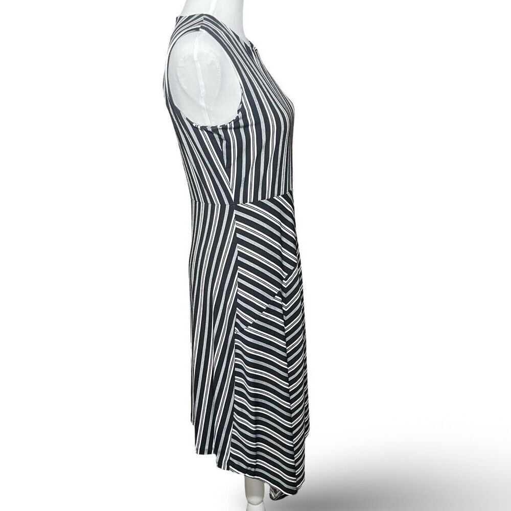 BANANA REPUBLIC Black & White Striped Dress, Asymmetrical Hem, Size SP - Picture 6 of 7
